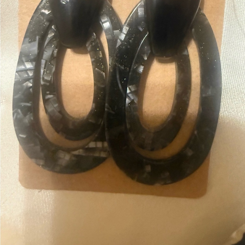 Acrylic Black /Silver accents Oval Earrings